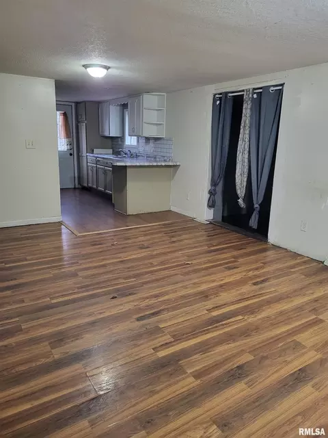 Other - 722 Monroe St, Kewanee, IL 61443 photo 3 of 12