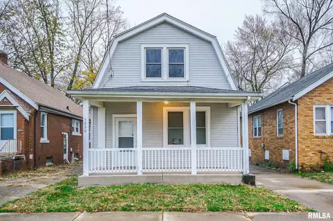 1200 S Matthew St, Peoria, IL 61605