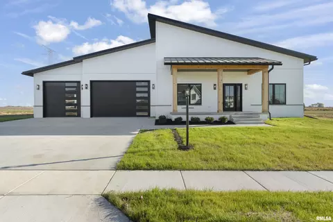 1214 Whippoorwill Dr, Morton, IL 61550