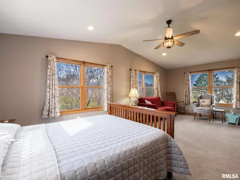 Bedroom - 6065 Locust Rd, Delavan, IL 61734 photo 3 of 8