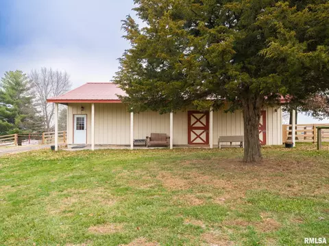 Exterior - 6065 Locust Rd, Delavan, IL 61734 photo 3 of 7