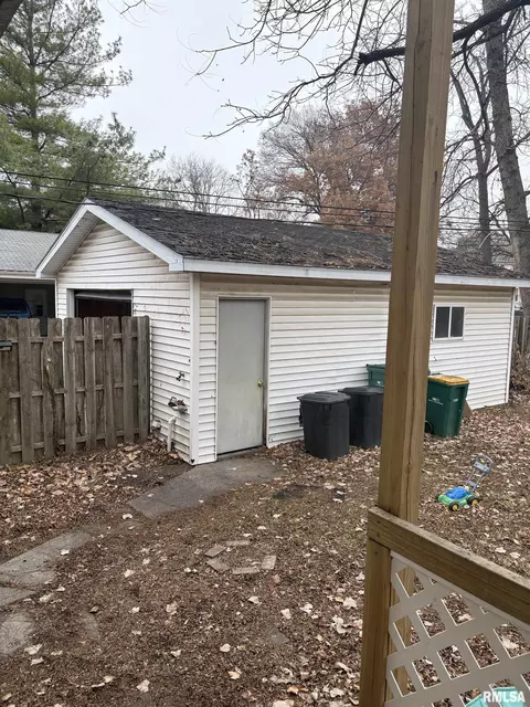 Other - 209 N Ward St, Macomb, IL 61455 photo 5 of 5