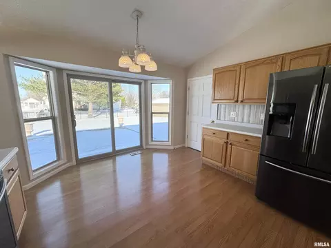 1200 Grand Ave, Macomb, IL 61455 photo 23