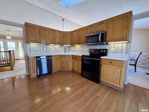 1200 Grand Ave, Macomb, IL 61455 photo 20