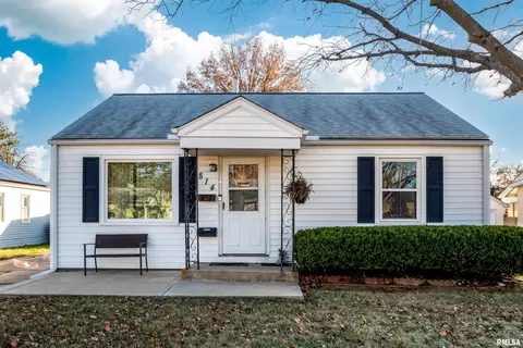 814 W Ridge Rd, Peoria, IL 61604