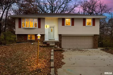 112 Summer Cir, East Peoria, IL 61611