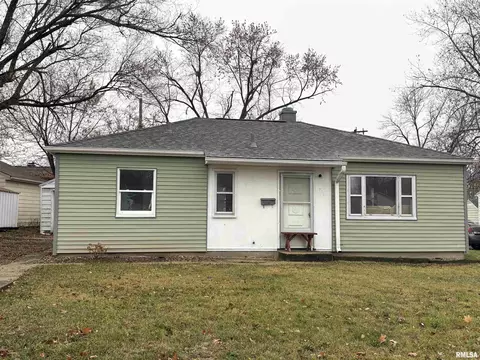 930 W Willow St, Peoria, IL 61614