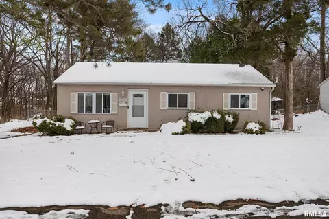 806 Lincoln Rd, Marquette Heights, IL 61554