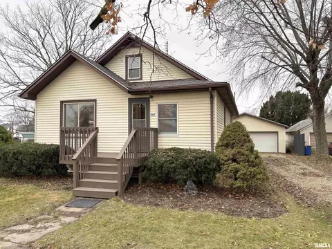 507 Vine St, Varna, IL 61375