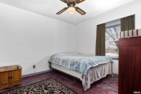 Bedroom - 9603 W Littlefield Dr, Mapleton, IL 61547 photo 3 of 6