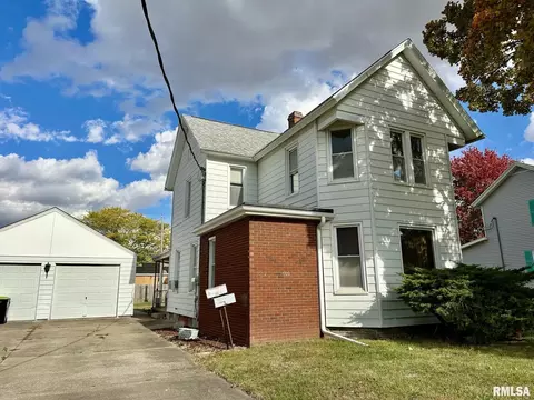 507 E Adams St, Morton, IL 61550