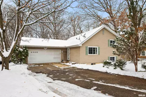 2305 N Lehman Rd, Peoria, IL 61604