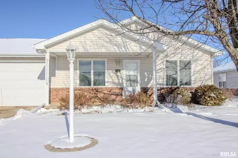 133 Easy St, Washington, IL 61571