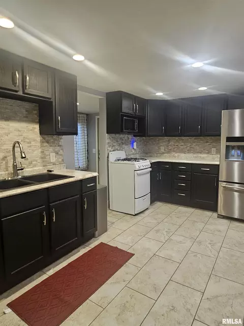 Kitchen - 207 E 7th St, Glasford, IL 61533 photo 2 of 5