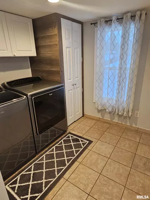 Other - 207 E 7th St, Glasford, IL 61533 photo 8 of 10