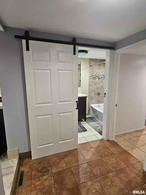 Entry Way - 207 E 7th St, Glasford, IL 61533 photo 3 of 3