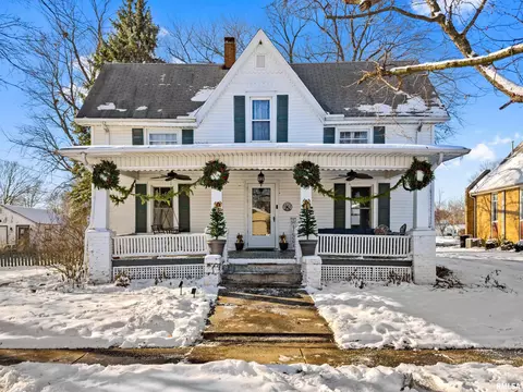 125 N Washington St, Brimfield, IL 61517