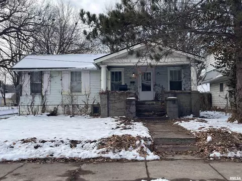 1415 Broadway St, Peoria, IL 61606