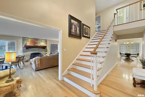 1102 Tottenham Ct, Washington, IL 61571 photo 3