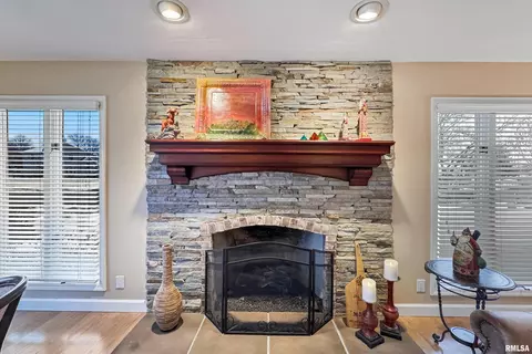 1102 Tottenham Ct, Washington, IL 61571 photo 11