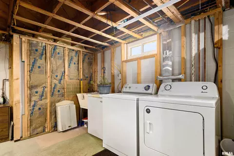 207 Devonshire Rd, Washington, IL 61571 photo 33