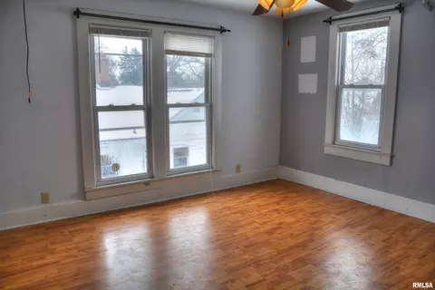 Bedroom - 509 E Calhoun St, Macomb, IL 61455 photo 1 of 4