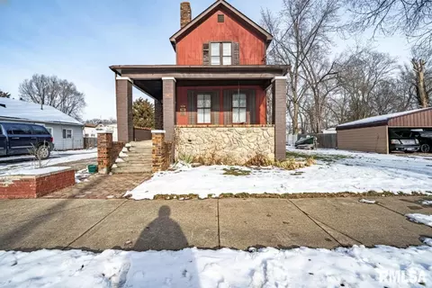 1701 W Howett St, Peoria, IL 61605