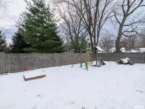 508 Eldridge St, Washington, IL 61571 photo 27