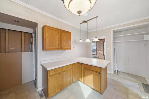 Kitchen - 412 W Maple St, Canton, IL 61520 photo 3 of 4