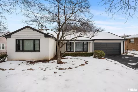 504 Highview Rd, East Peoria, IL 61611