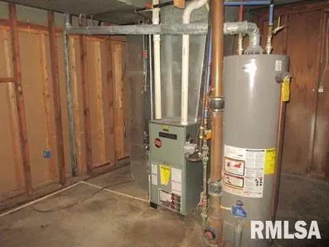 Other - 2204 Easter Ave, Pekin, IL 61554 photo 6 of 6