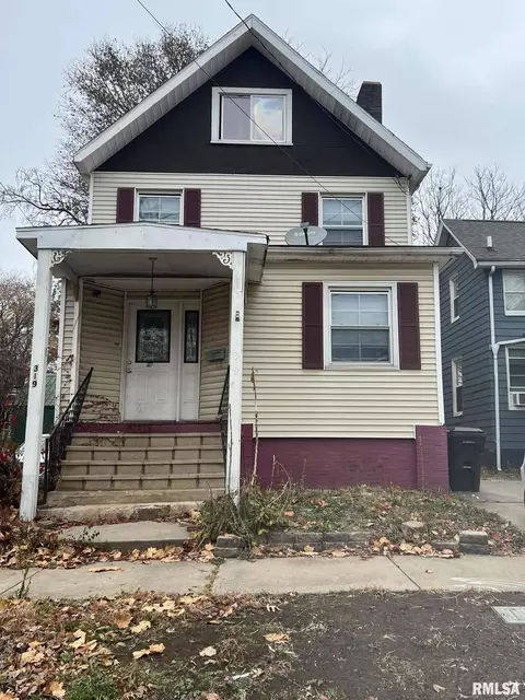 319 W Columbia Ter, Peoria, IL 61606