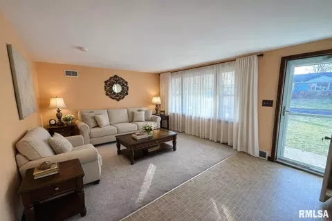 Other - 617 Eureka Ave, Eureka, IL 61530 photo 2 of 4