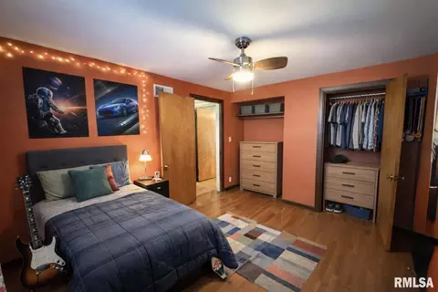 Bedroom - 617 Eureka Ave, Eureka, IL 61530 photo 4 of 5