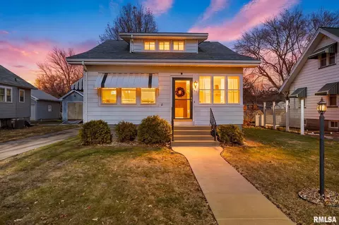 2617 W Kenwood Ave, West Peoria, IL 61604