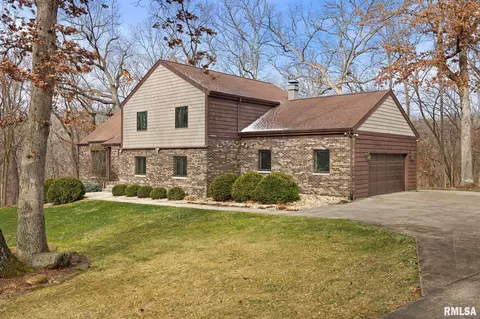 11913 W Sweetbriar Ln, Brimfield, IL 61517