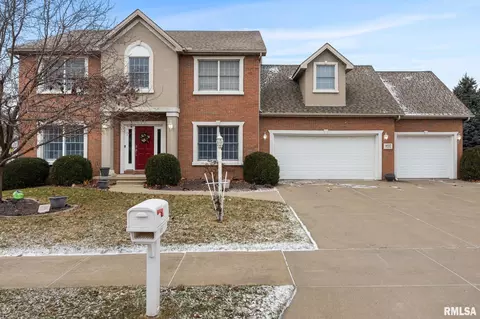 10717 N Alex Dr, Peoria, IL 61615