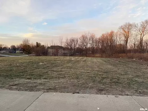 308 Holland Rd, Germantown Hills, IL 61548