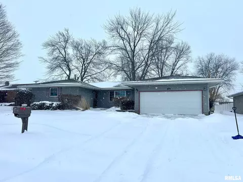 914 E Michigan Ave, Metamora, IL 61548