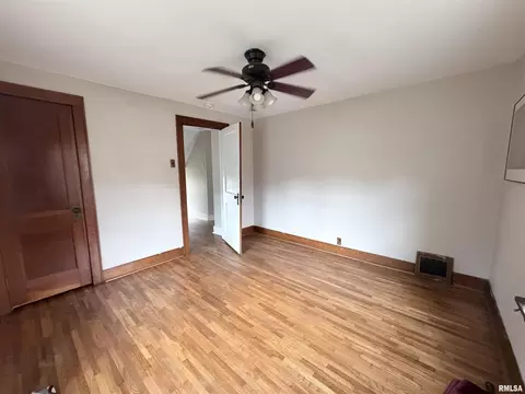 Bedroom - 625 N Lafayette St, Macomb, IL 61455 photo 1 of 7