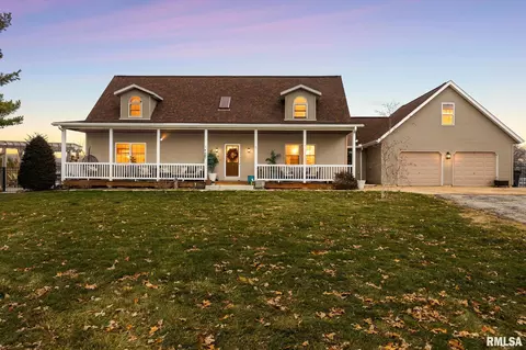 23544 E Stanley Ln, Canton, IL 61520