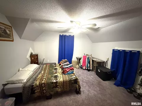 Bedroom - 314 E Broadway St, Astoria, IL 61501 photo 3 of 5