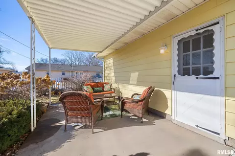 970 E Madison St, Morton, IL 61550 photo 36