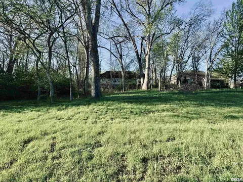 6512 W Waterstone Way, Edwards, IL 61528