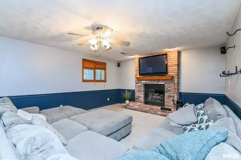 Other - 705 N Crestview Dr, Metamora, IL 61548 photo 5 of 6