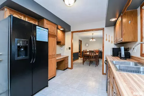 Other - 705 N Crestview Dr, Metamora, IL 61548 photo 2 of 6