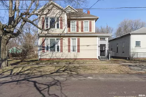 2117 W Starr St, Peoria, IL 61605