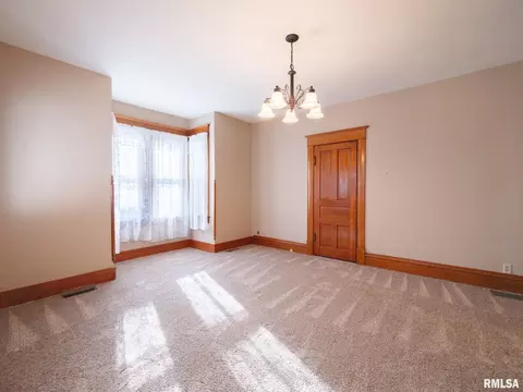 Living - 407 N 3rd St, Dunlap, IL 61525 photo 8 of 9