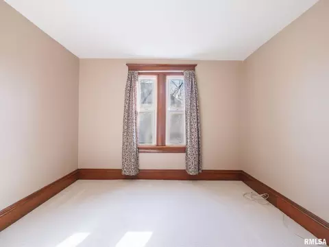 Bedroom - 407 N 3rd St, Dunlap, IL 61525 photo 8 of 13