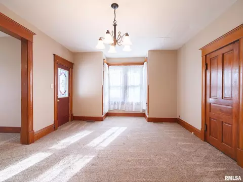 Living - 407 N 3rd St, Dunlap, IL 61525 photo 9 of 9